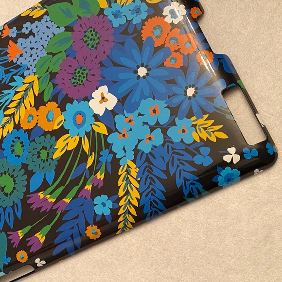 Vera Bradley iPad 2 Cover - Picture 6 of 6
